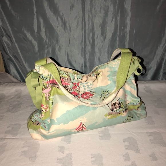 vintage beach bag